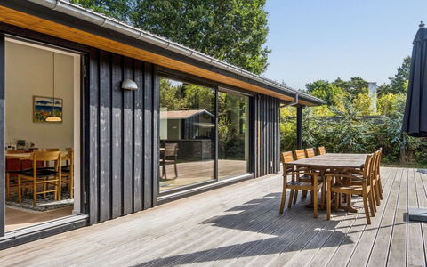 Ellin - 800M from the Sea: Wood, Roof, Architecture, Home, House, Cottage, Siding, Hardwood, Slope, Estate