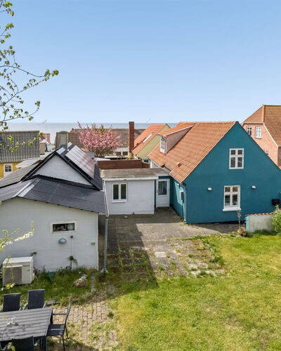 Heleen - 100M from the Sea