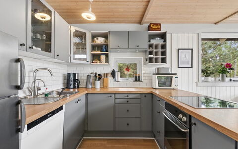 Margarethe - 250M from the Sea: Kitchen, Kitchen Appliance, Countertop, Cabinetry, Major Appliance, Furniture, Interior Design, Home Appliance, Wood, Flooring