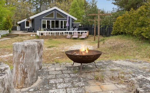 Margarethe - 250M from the Sea: Wood, Cottage, Home, Roof, Furniture, Land Lot, Outdoor Furniture, Hardwood, Garden, Backyard