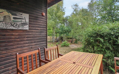 Farina - 150M from the Sea: Swimming Pool, Resort Town