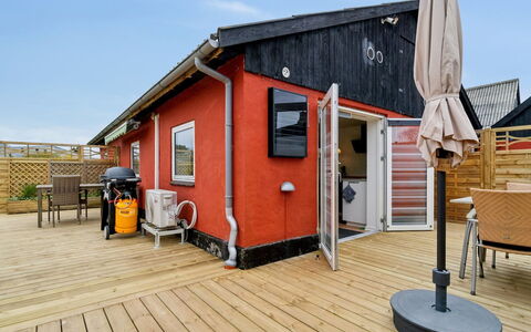 Kiana - 250M from the Sea: Wood, House, Cottage, Home, Roof, Rural Area, Siding, Log Cabin, Garden Buildings, Hardwood