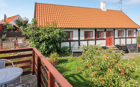 Melusine - 200M from the Sea: Wood, House, Cottage, Home, Roof, Rural Area, Siding, Log Cabin, Garden Buildings, Hardwood