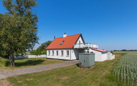 Nilia - 3.5Km from the Sea: Wood, Roof, Architecture, Home, House, Cottage, Siding, Hardwood, Slope, Estate