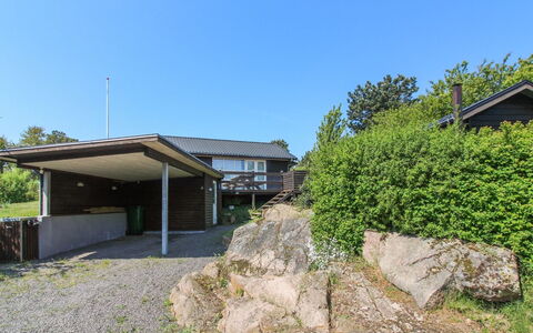 Hagen - 250M from the Sea: Wood, House, Cottage, Home, Roof, Rural Area, Siding, Log Cabin, Garden Buildings, Hardwood