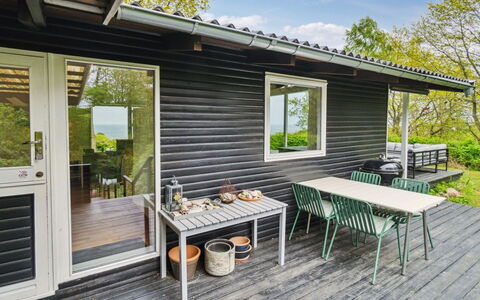 Esben - 350M from the Sea: Wood, House, Cottage, Home, Roof, Rural Area, Siding, Log Cabin, Garden Buildings, Hardwood