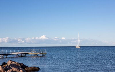 Jolin - 200M from the Sea