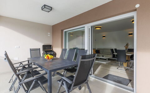 Umag Murine 110: Furniture, Property, Table, Chair, Building, Wood, Flooring, Hall, Shade