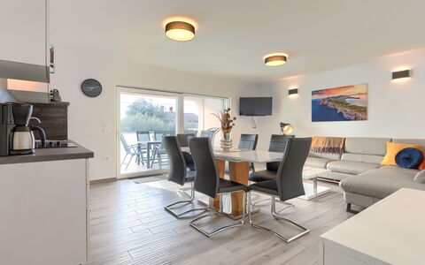 Umag Murine 110: Table, Furniture, Couch, Lighting, Wood, Chair, Cabinetry, Flooring, Kitchen