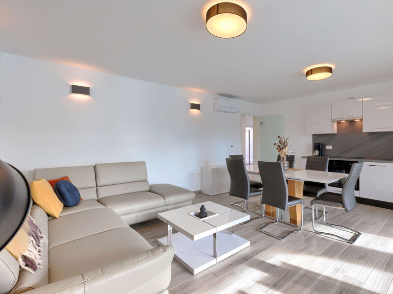 Accommodation:&nbsp;Villa Galici 110.1