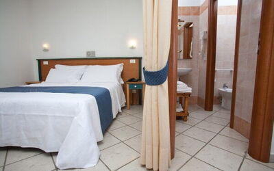 Accommodation:&nbsp;Baraka Apartments Mono 1