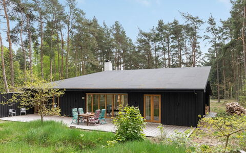 Nuka - 800M from the Sea: Grass, House, Roof, Home, Cottage, Shrub, Land Lot, Rural Area, Farmhouse, Groundcover