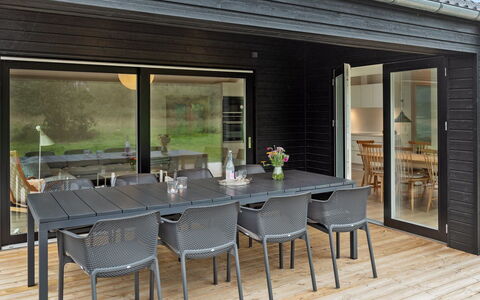 Iivo - 350M from the Sea: Wood, House, Cottage, Home, Roof, Rural Area, Siding, Log Cabin, Garden Buildings, Hardwood