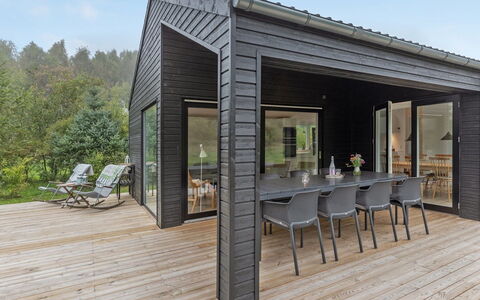 Iivo - 350M from the Sea: Wood, House, Cottage, Home, Roof, Rural Area, Siding, Log Cabin, Garden Buildings, Hardwood