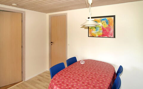 Berthilde - 400M from the Sea: Residential Area, House, Home, Roof, Cottage, Human Settlement, Snow, Freezing, Mountain Range, Winter