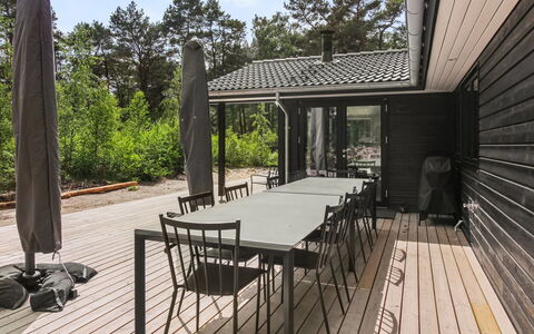 Eliz - 800M from the Sea: Wood, House, Cottage, Home, Roof, Rural Area, Siding, Log Cabin, Garden Buildings, Hardwood