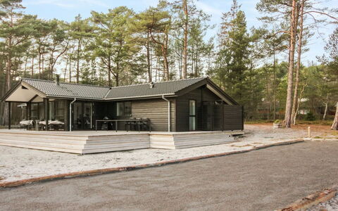 Eliz - 800M from the Sea: Wood, House, Cottage, Home, Roof, Rural Area, Siding, Log Cabin, Garden Buildings, Hardwood
