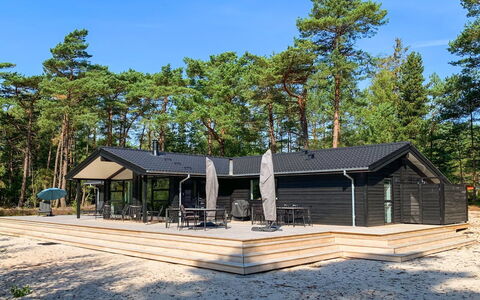 Eliz - 800M from the Sea: Wood, House, Cottage, Home, Roof, Rural Area, Siding, Log Cabin, Garden Buildings, Hardwood