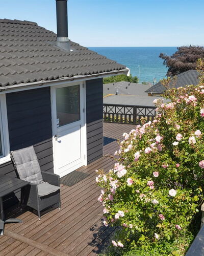 Pimen - 200M from the Sea