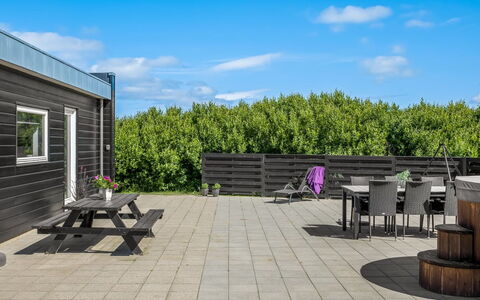 Ilfar - 700M from the Sea: Deck, Shade, Hardwood, Plank, Outdoor Furniture, Wood Stain, Outdoor Table, Yard, Landscaping, Porch