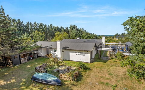 Matilda - 375M from the Sea: Residential Area, Landscape, Land Lot, Home, Roof, Rural Area, Estate, Cottage, Suburb, Landscaping