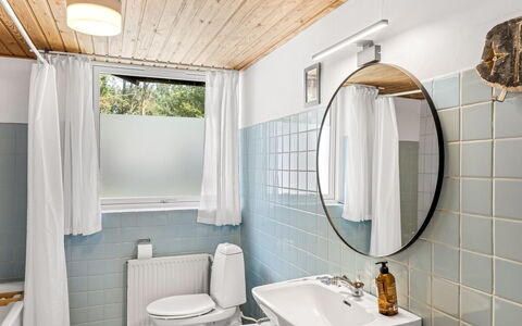 Matilda - 375M from the Sea: Plumbing Fixture, Bathroom, Interior Design, Flooring, Sink, Plumbing, Bathroom Sink, Tap, Floor, Ceiling