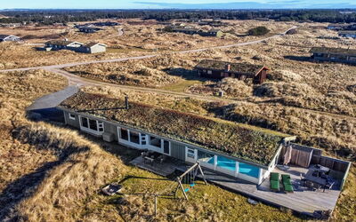 Falka - 800M from the Sea