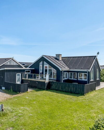 Gynther - 150M from the Sea