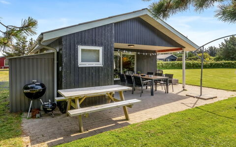 Bistra - 400M from the Sea: House, Home, Roof, Residential Area, Cottage, Estate, Farmhouse, Lawn, Landscaping, Siding
