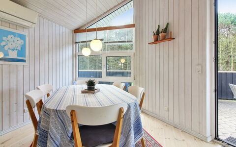 Nahele - 500M from the Sea: Grass, Grassland, Land Lot, Cottage, Rural Area, Meadow, Garden Buildings, Garden, Shed
