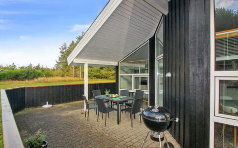 Nahele - 500M from the Sea: Grass, Grassland, Land Lot, Cottage, Rural Area, Meadow, Garden Buildings, Garden, Shed