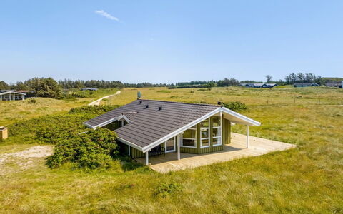 Katla - 400M from the Sea: House, Home, Door, Roof, Cottage, Estate, Garden, Shade, Siding, Yard