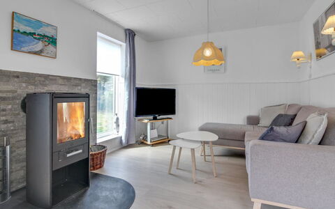 Hellin - 300M from the Sea: Flooring, Wood, Furniture, Floor, Interior Design, Living Room, Television, Home Appliance, Room, Couch