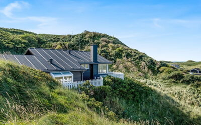 Ineke - 295M from the Sea