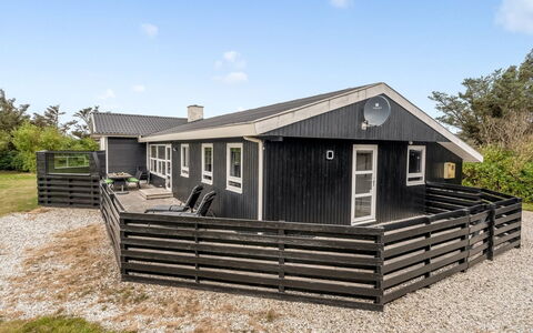 Bengta - 200M from the Sea: House, Roof, Home, Cottage, Shed, Garden Buildings, Siding, Yard, Log Cabin, Hut