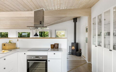 Ingemar - 100M from the Sea: Flooring, Kitchen, Interior Design, Countertop, Wood, Floor, Ceiling, Light Fixture, Furniture, Cabinetry