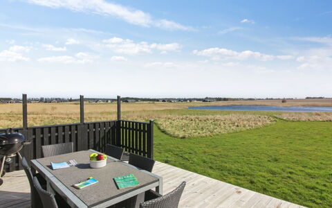 Mirkka - 1.5Km from the Sea: Wood, House, Cottage, Home, Roof, Rural Area, Siding, Log Cabin, Garden Buildings, Hardwood