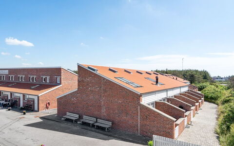 Skarp - 500M from the Sea: House, Home, Door, Roof, Cottage, Estate, Garden, Shade, Siding, Yard