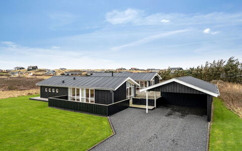 Eileen - 300M from the Sea: Wood, House, Cottage, Home, Roof, Rural Area, Siding, Log Cabin, Garden Buildings, Hardwood
