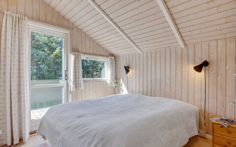 Saana - 700M from the Sea: Home, Roof, House, Door, Cottage, Shade, Garden, Groundcover, Porch, Yard