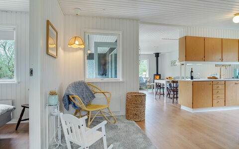 Ylva - 650M from the Sea: Wood, Home, Porch, Deck, Hardwood, Roof, Wood Stain, Wood Flooring, Eco Hotel
