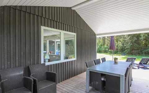 Ylva - 650M from the Sea: Wood, Home, Porch, Deck, Hardwood, Roof, Wood Stain, Wood Flooring, Eco Hotel