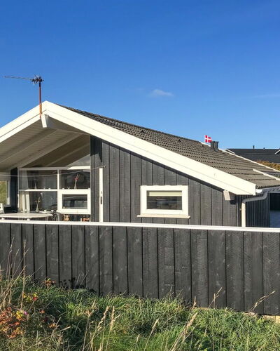 Styrbiorn - 100M from the Sea