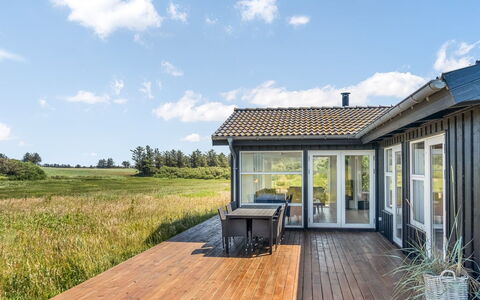 Hildegardt - 1Km from the Sea: Building, House, Wood, Home, Roof, Cottage, Residential Area, Shrub, Architecture