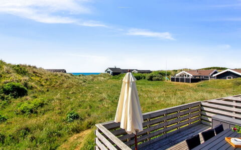 Tulir - 300M from the Sea: Home, Roof, House, Door, Cottage, Shade, Garden, Groundcover, Porch, Yard