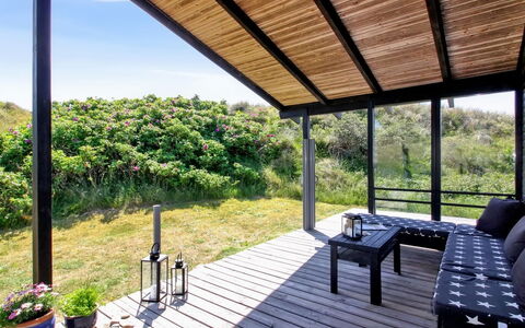 Tulir - 300M from the Sea: Home, Roof, House, Door, Cottage, Shade, Garden, Groundcover, Porch, Yard