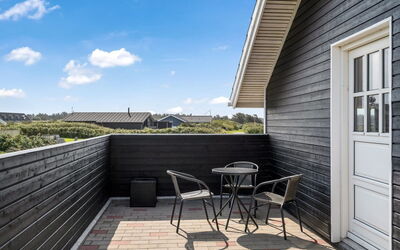 Freya - 200M from the Sea