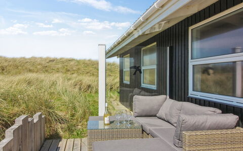 Gojko - 140M from the Sea: Wood, House, Cottage, Home, Roof, Rural Area, Siding, Log Cabin, Garden Buildings, Hardwood
