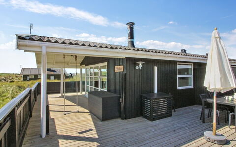 Gojko - 140M from the Sea: Wood, House, Cottage, Home, Roof, Rural Area, Siding, Log Cabin, Garden Buildings, Hardwood