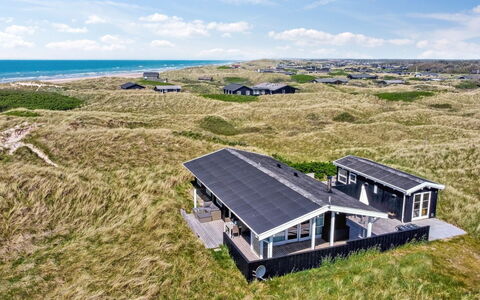Gojko - 140M from the Sea: Wood, House, Cottage, Home, Roof, Rural Area, Siding, Log Cabin, Garden Buildings, Hardwood